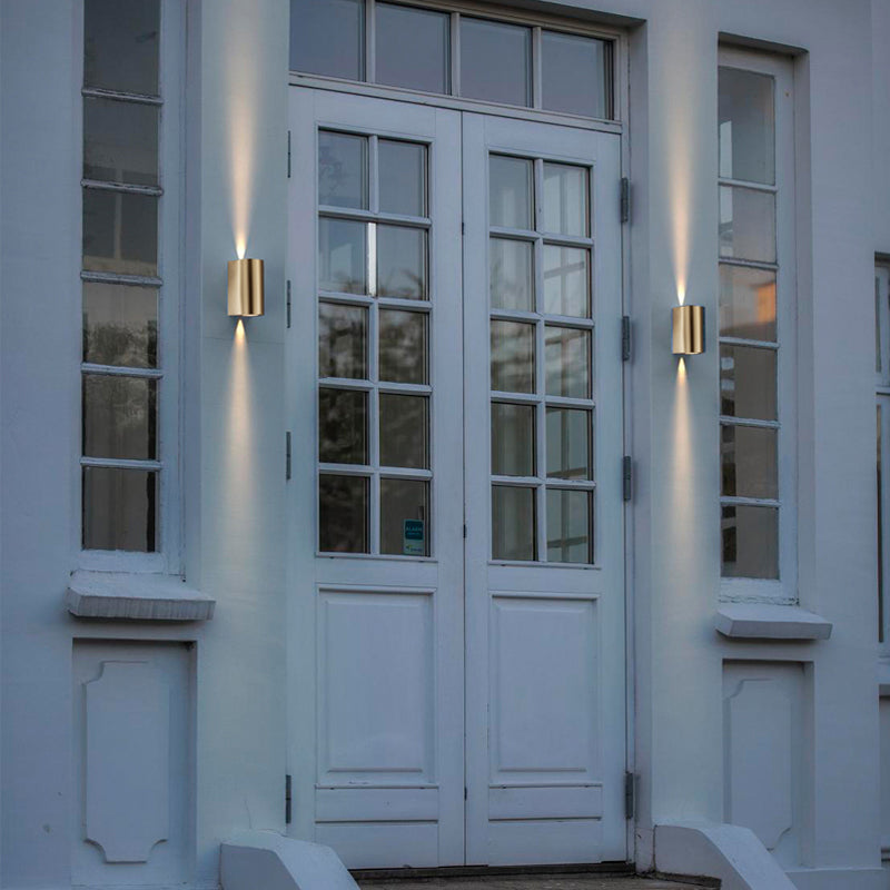 Choosing the Right Lighting Material