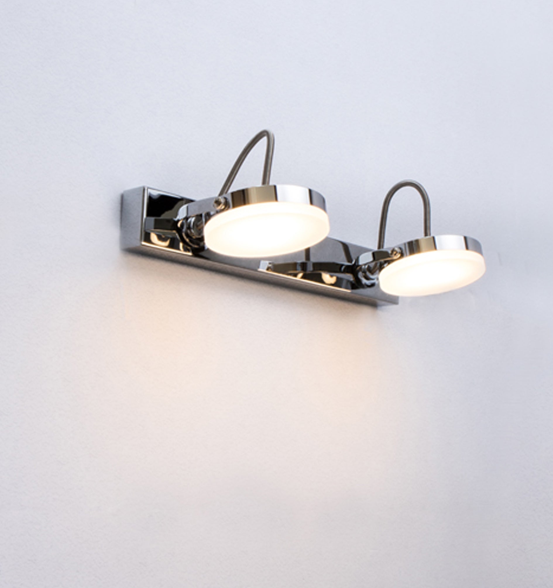 SEATTLE: City Series LED Interior Adjustable Medium Bar Chrome Wall Light