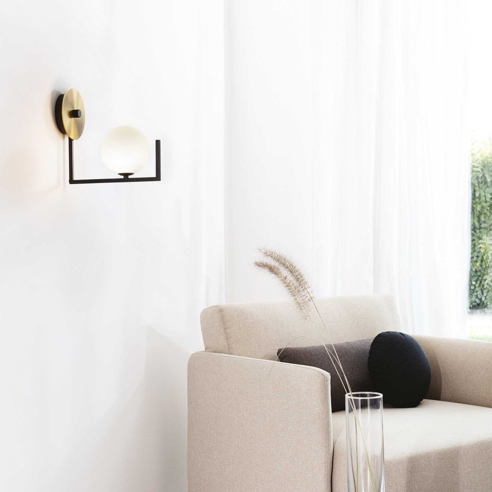 Birds Ap1 Wall Sconce Black Metal / Brass