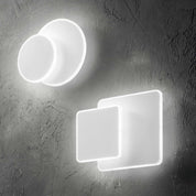 Pouche Ap Square Wall Sconce White Metal 3000K