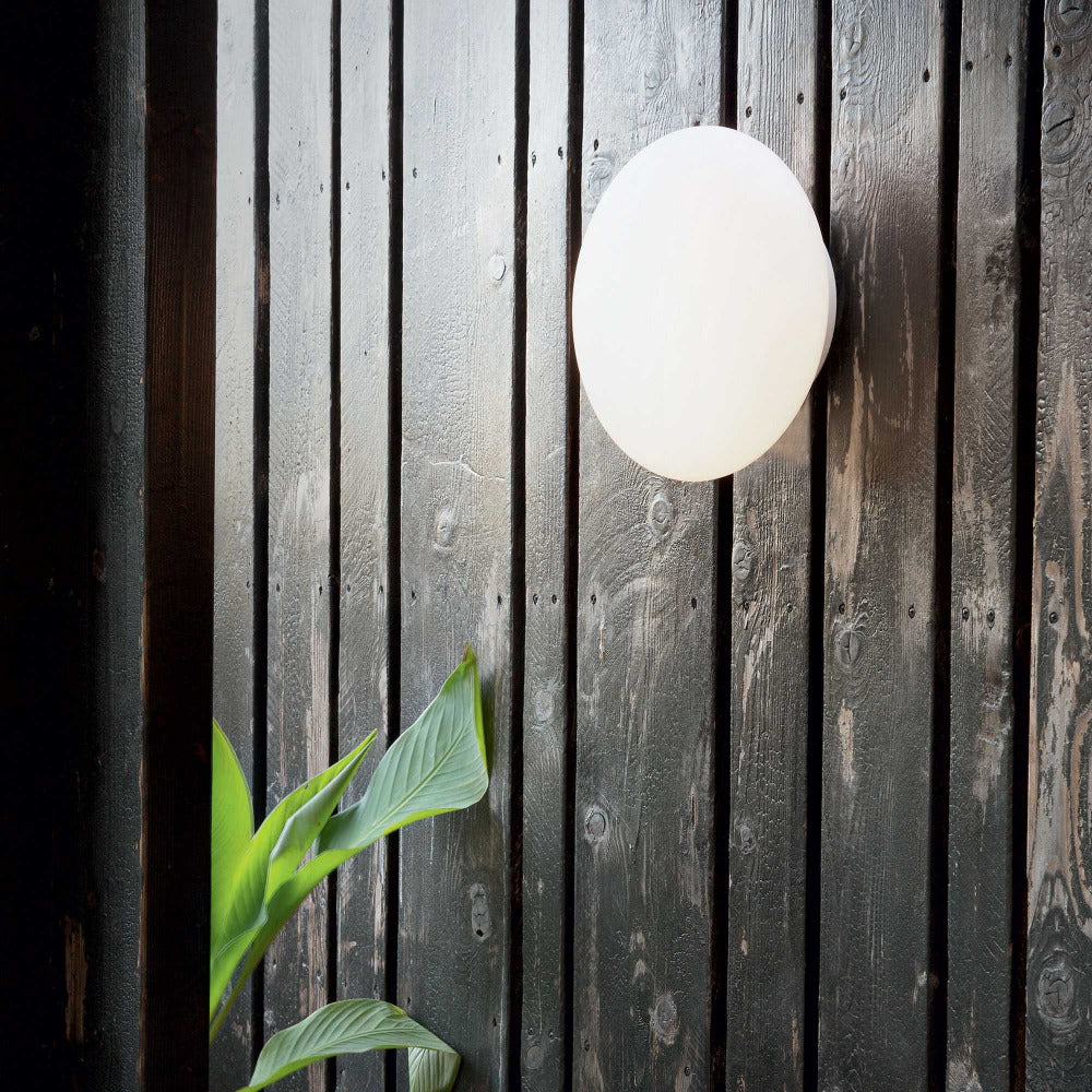 Round Bubble Ap2 Exterior Wall Light Matt White Aluminum