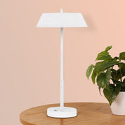 ALLURE 7w LED TABLE LAMP