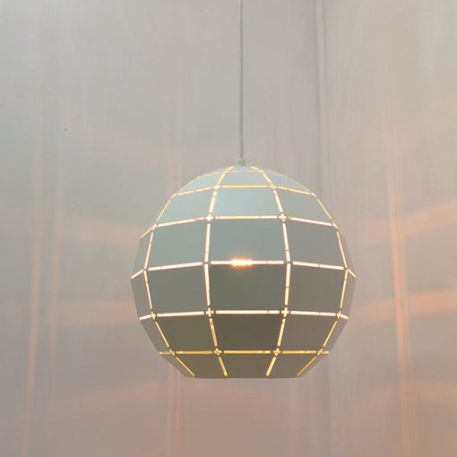ARMIS1_LIGHT-UP_72e72fc2-5a58-4d8c-905f-ab927eb97b40.jpg