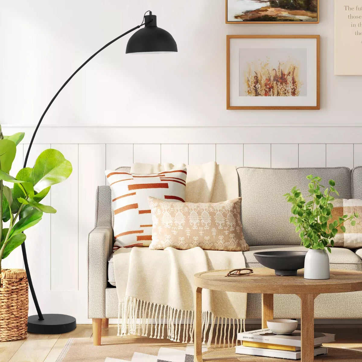 BEAT FLOOR LAMP