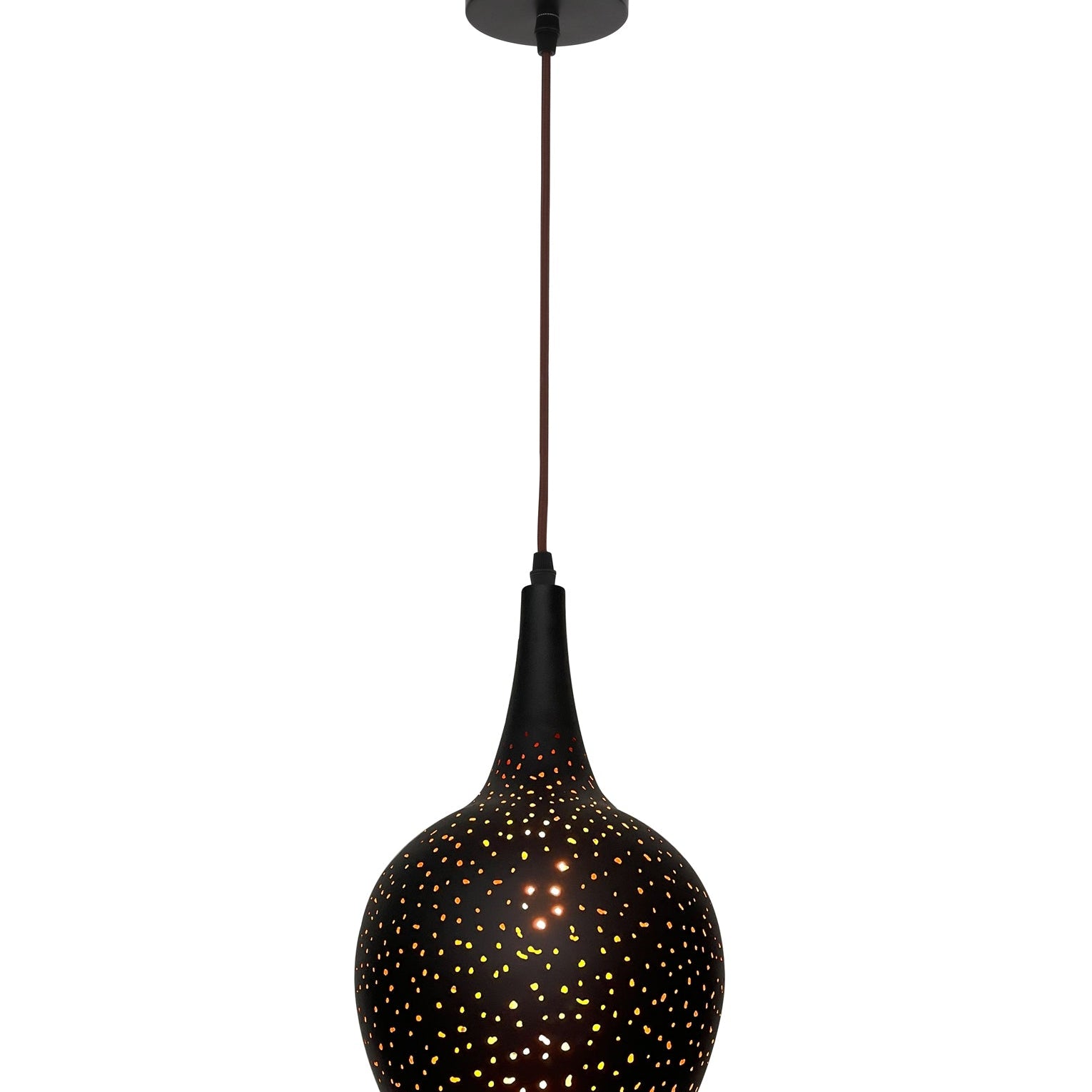 CELESTE1A_LIGHTON_eb953682-f4cf-42cd-8976-3b3d06125ed8.jpg