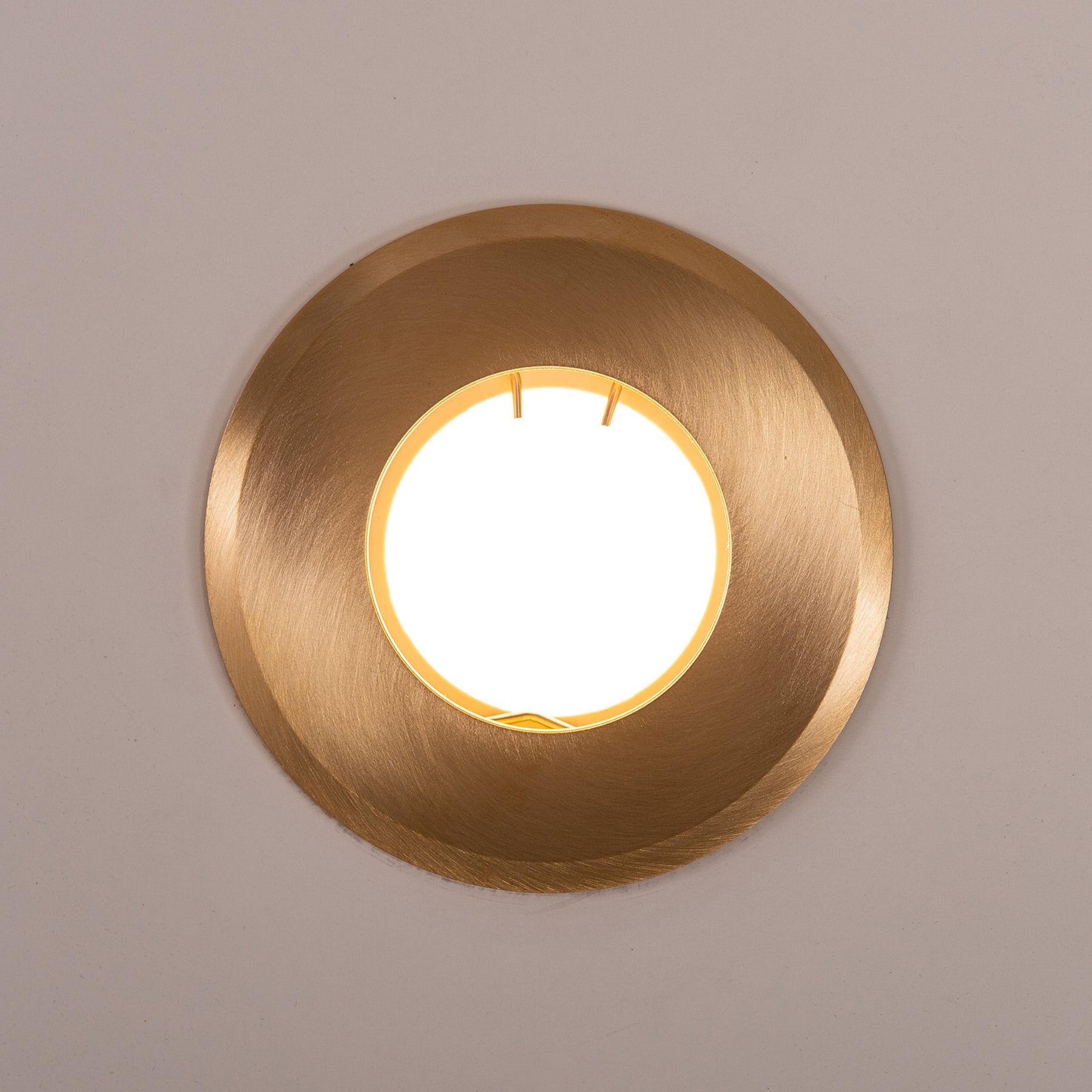 Havit Lighting Ollo Brass TRI Colour LED Wall or Inground Light
