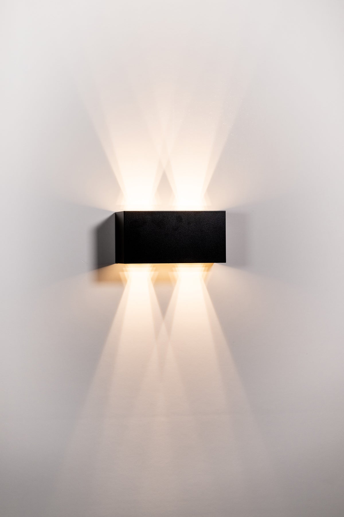 Havit Lighting Versa Black Square Up & Down Wall Light