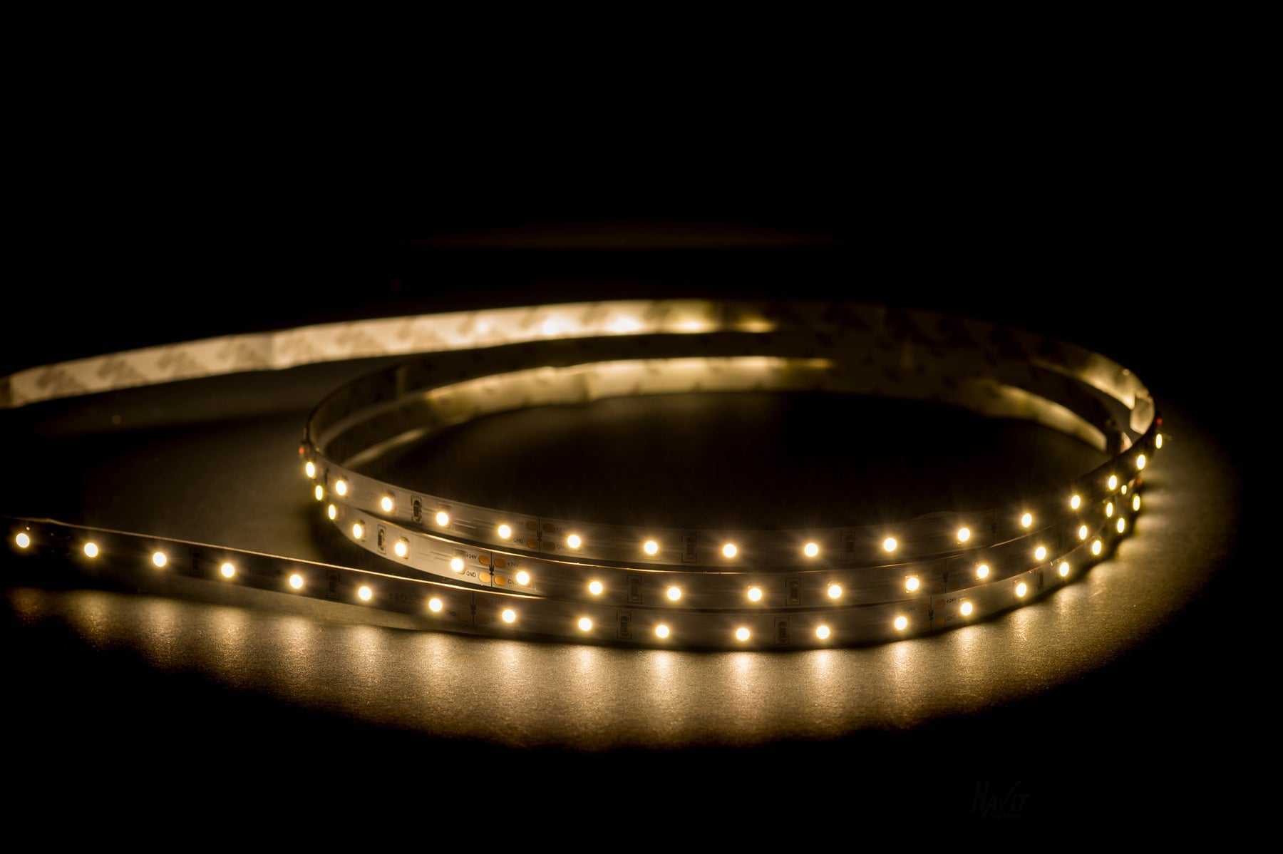 HV9722-IP20-64-4K_Havit_Lighting_2020-2000px_1800x1800_32c5e16e-68fe-4c09-bf93-93db4a14371e.jpg