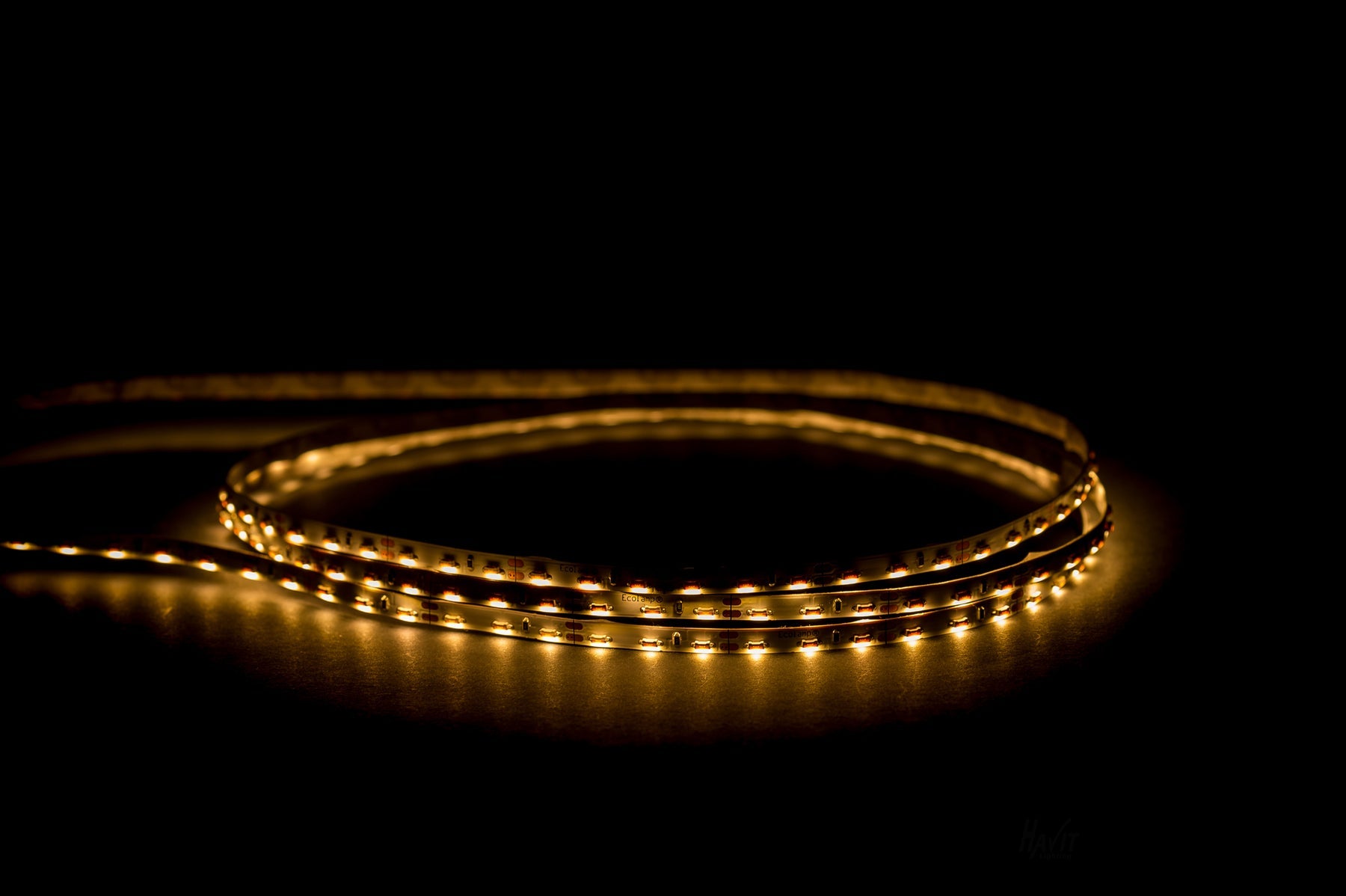 HV9723-IP20-96SM-3K_Havit_Lighting_2020-2000px_1800x1800_adf8cff6-8e05-40c8-bec6-87021062d95a.jpg