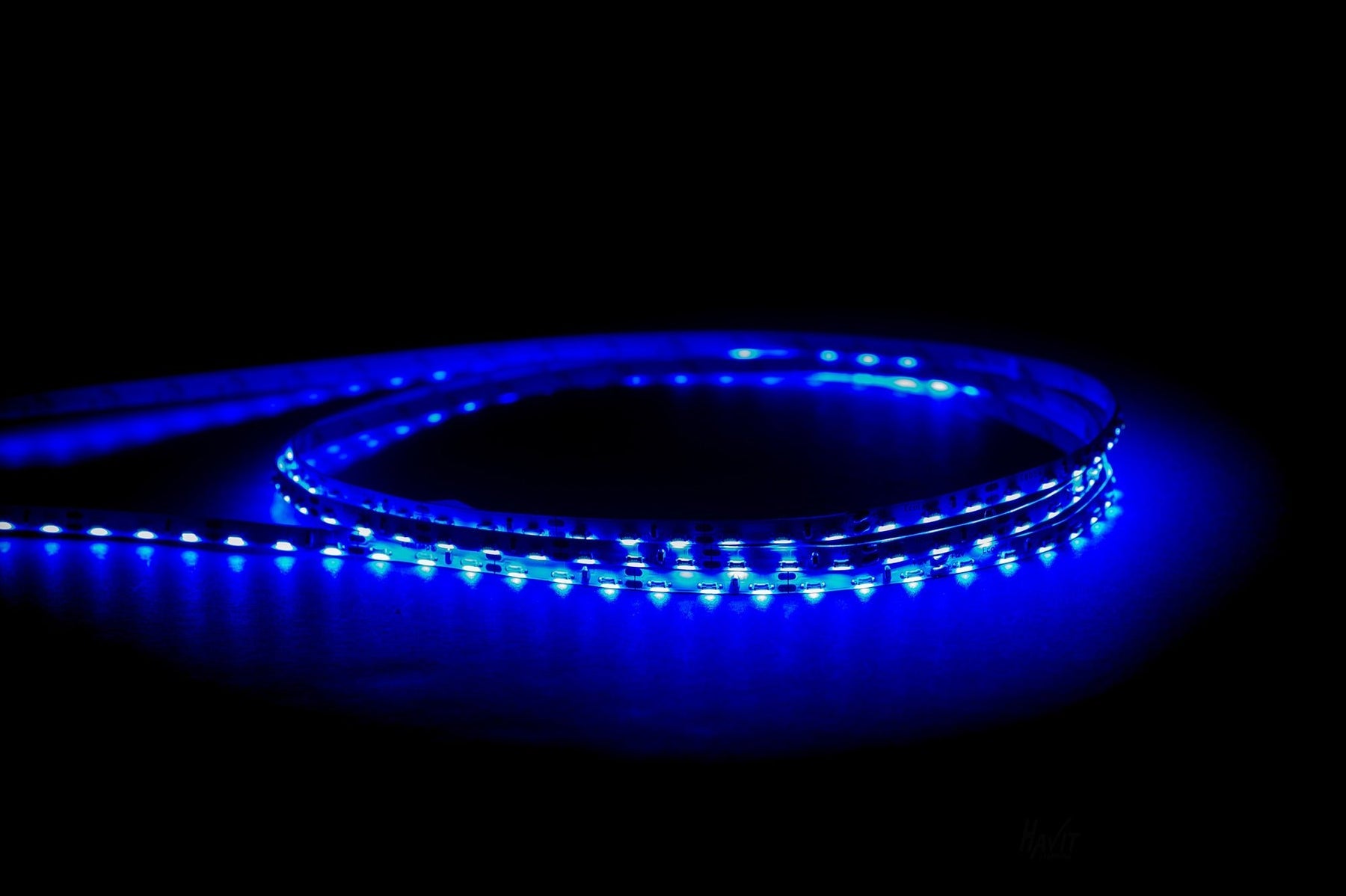 HV9723-IP20-96SM_Havit_Lighting_2020-2000px-150910_1800x1800_dc88481c-1792-4234-a3b5-a25b9b968a84.jpg