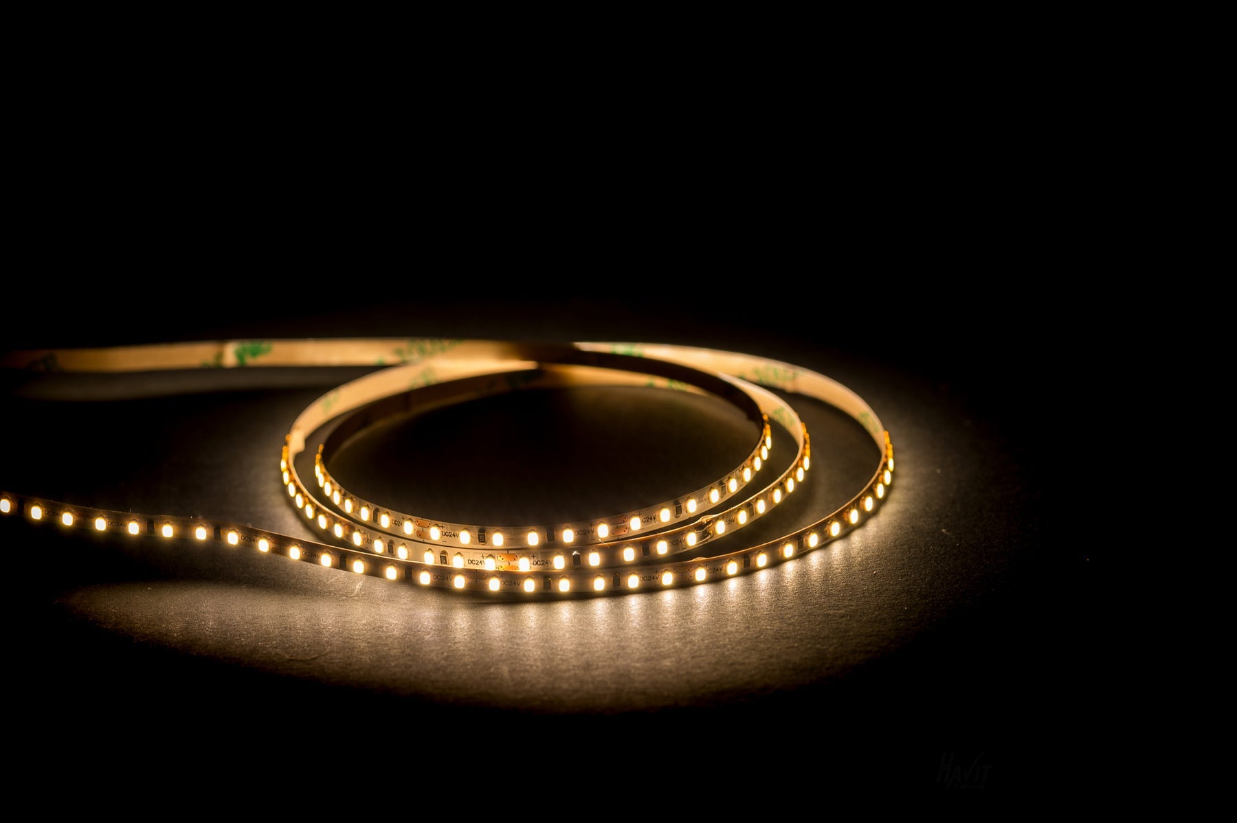 HV9731-IP20-180-4K_Havit_Lighting_2020-2000px_1800x1800_4108e1b4-c7f8-408a-84b4-808522c2f9c7.jpg