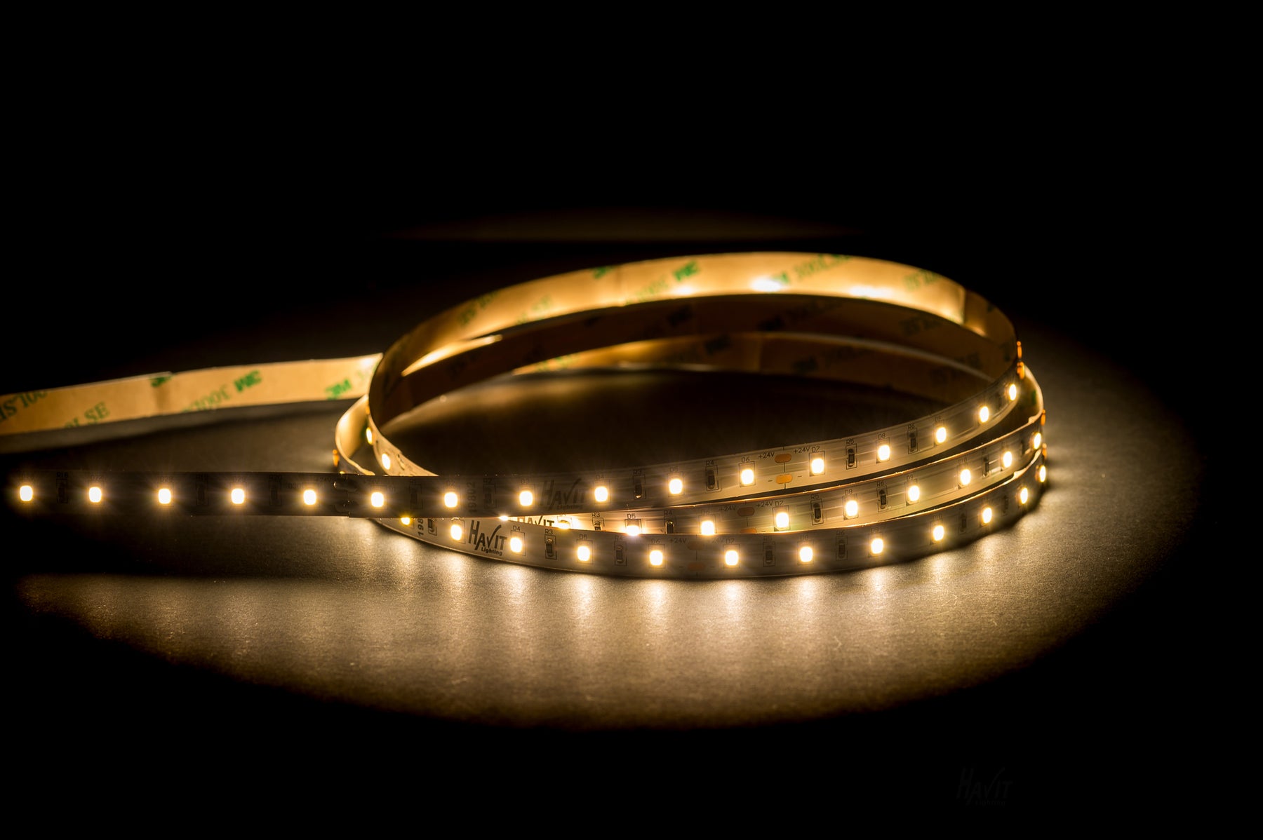 HV9782-IP20-64-4K_Havit_Lighting_2020-2000px_1800x1800_4e32705d-f7c2-48ab-a765-d8bc064b6a9d.jpg
