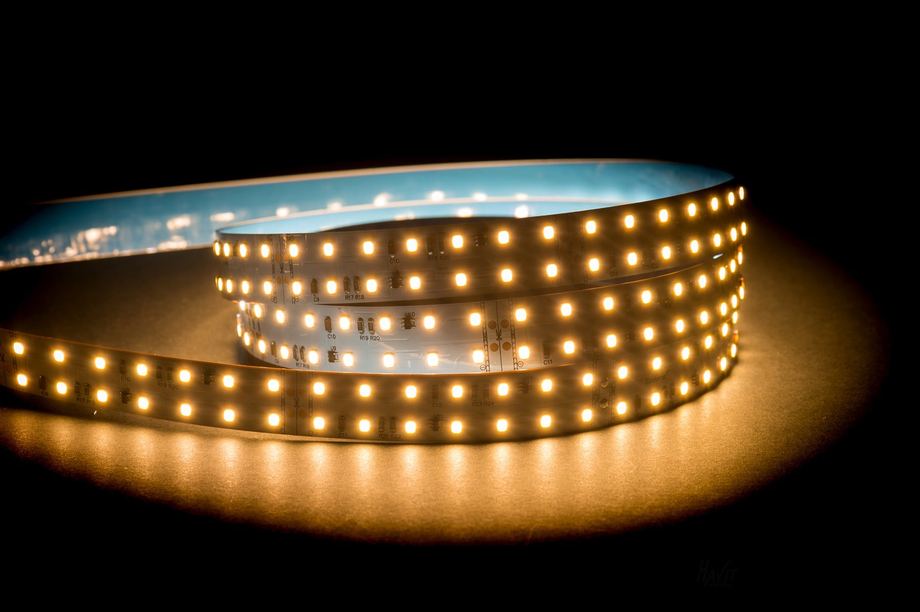 HV9783-IP20-168-3K_Havit_Lighting_2020-2000px_1800x1800_a6ce7175-0f7b-4b30-911d-77176732e66d.jpg