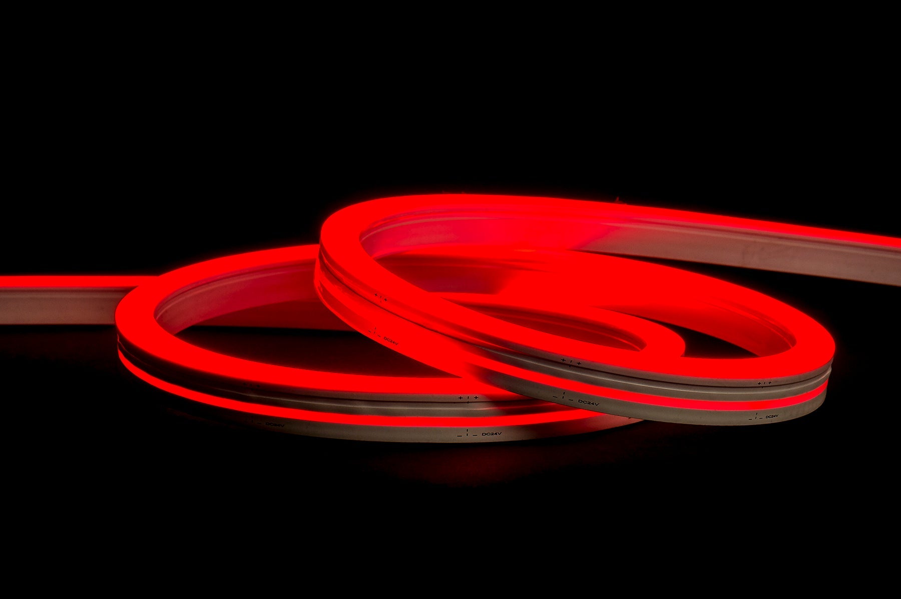 HV9795-IP67-200-RGBW-RED-A-HVT_1800x1800_517c6cb6-dee1-4650-ac32-5bced2922bfd.jpg