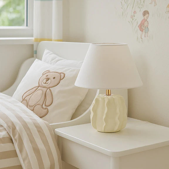 Lila Table Lamp Butter Cream & Linen