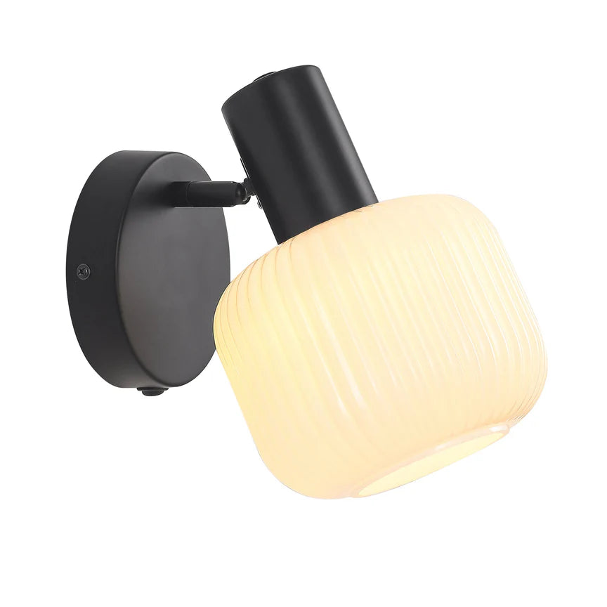 Freja Reading Wall Lamp With Charging Ports Matte Black & White