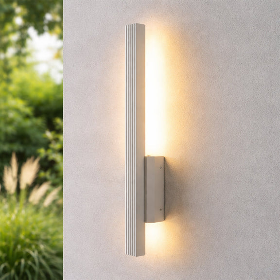 Brynn LED Outdoor Wall Light 12W 3000K Matte White