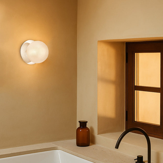 Odessa Small Diamond Cut LED Wall Light 8.5W 3000K Clear & Chrome