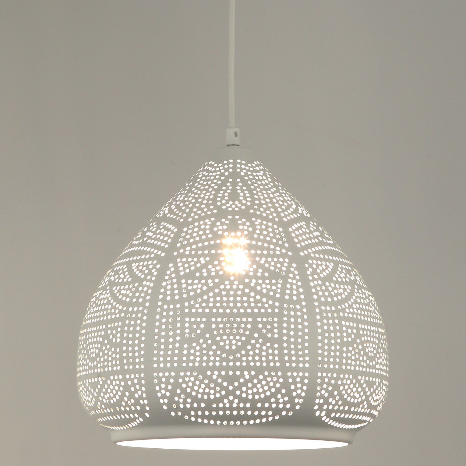 MARRAKESH07_withbackground_1716c4c8-f199-4114-8ecc-c93e69803d79.jpg