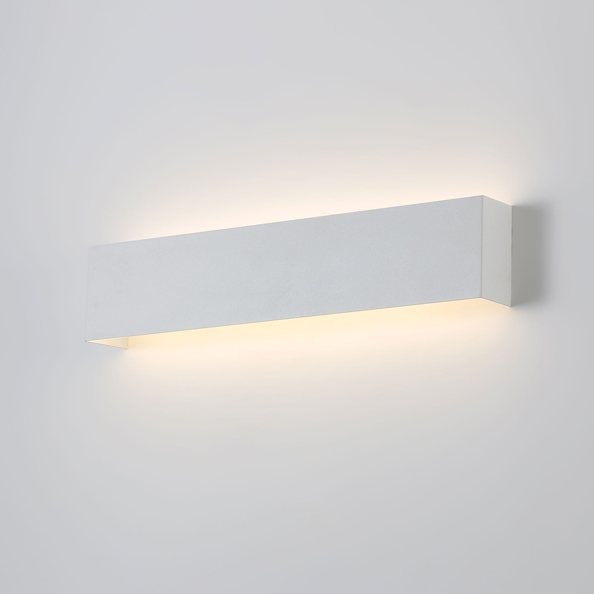 RAFTER.60 WHITE - TriColour LED Wall Light