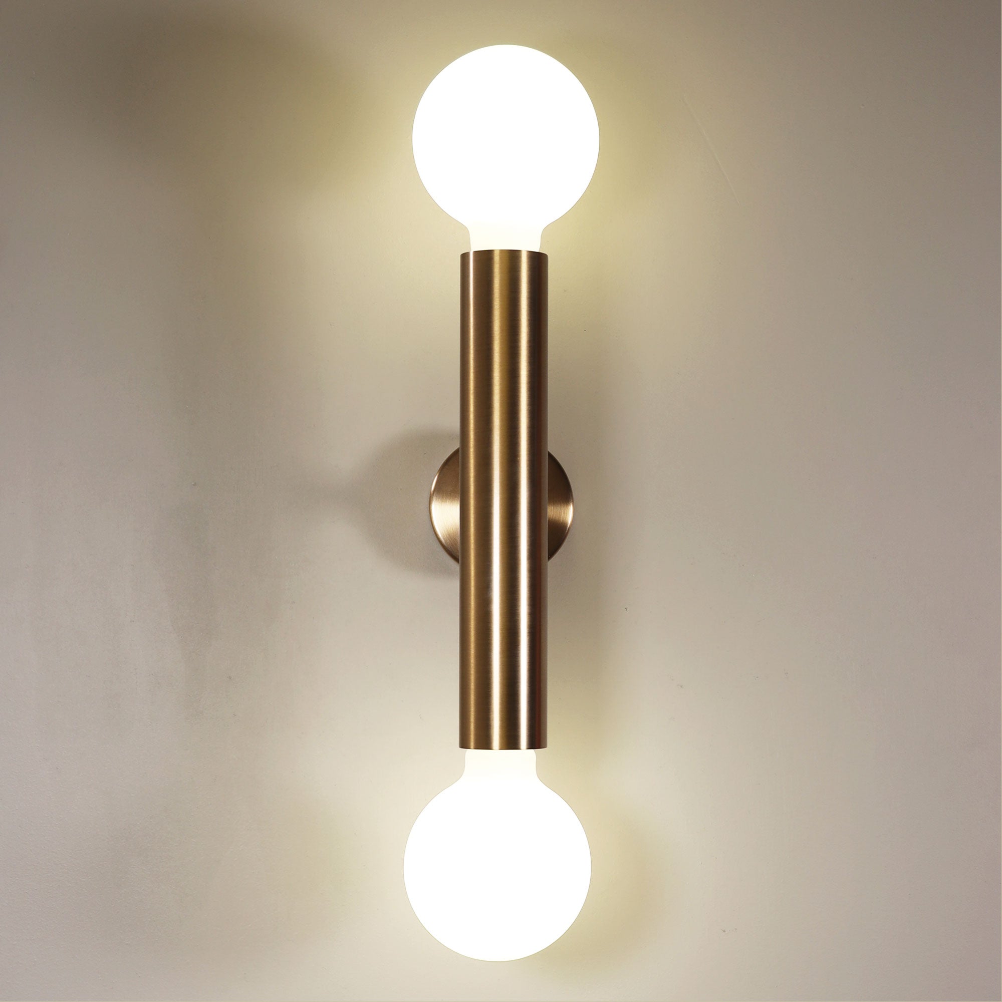 TOLI SATIN BRASS - Twin Wall Light