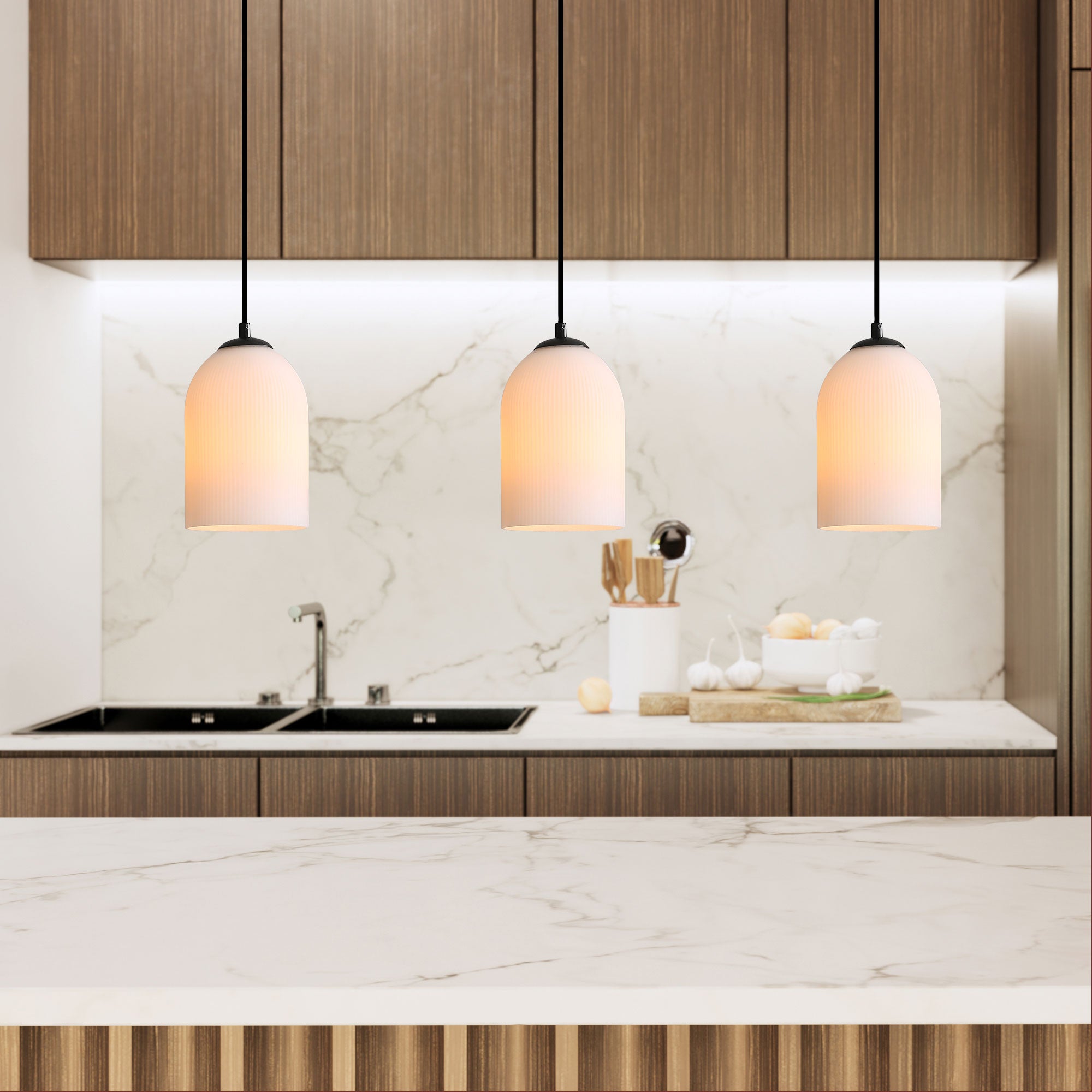 ARLEY PENDANT BLACK - Ribbed Glass Pendant