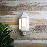 FENCHURCH WHITE - Traditional Outdoor Wall Sconce White