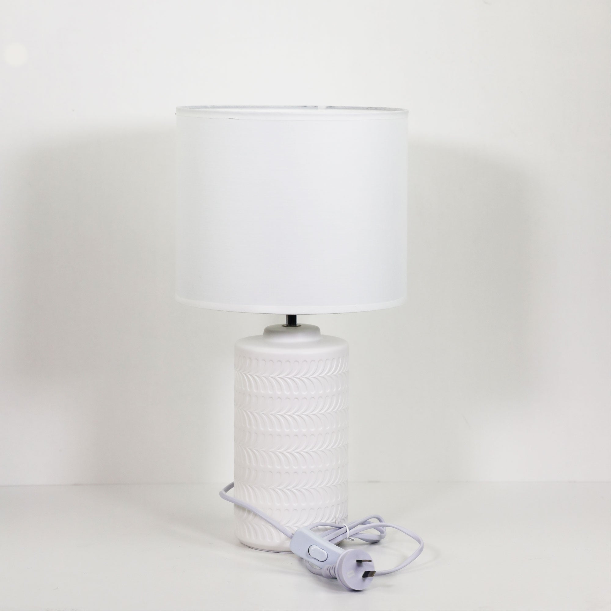 JENNY WHITE - White Ceramic Table Lamp