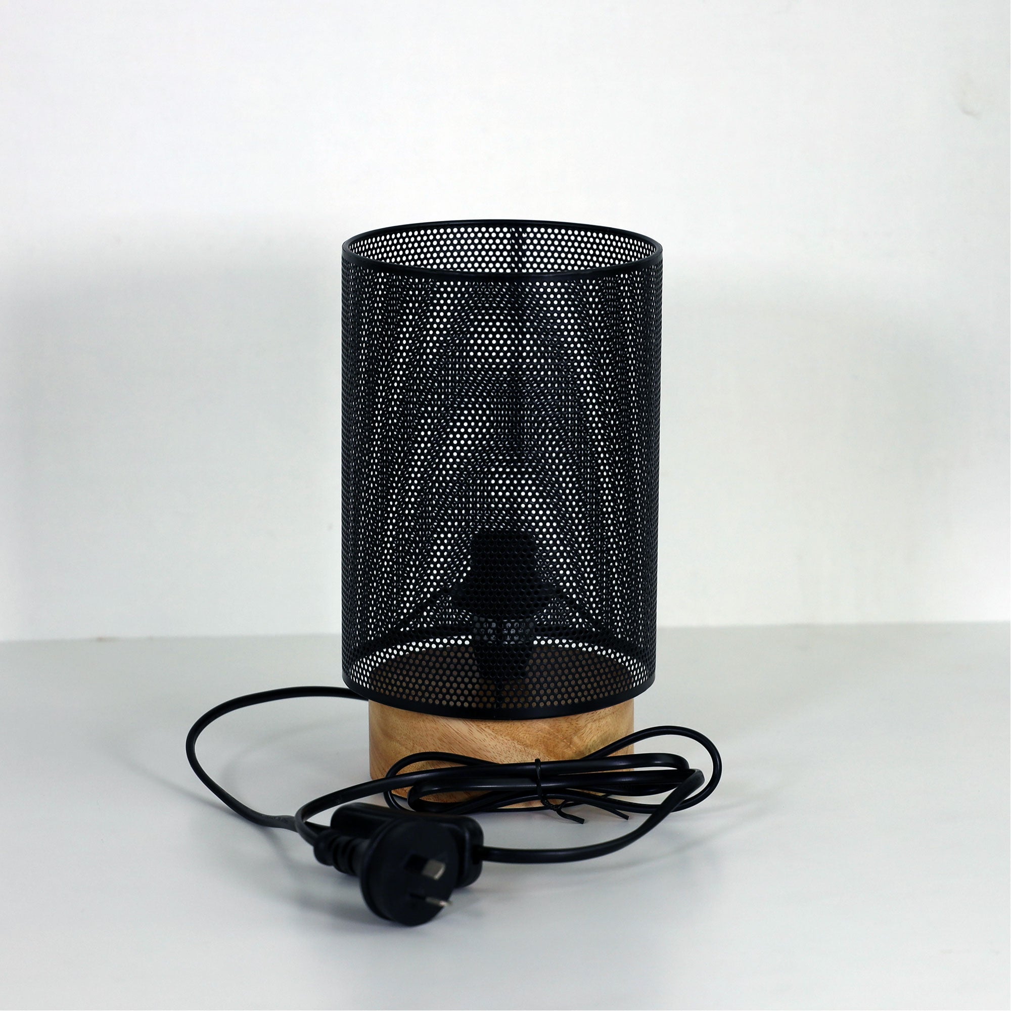 LENNY BLACK - Mesh Bedside Lamp in Black