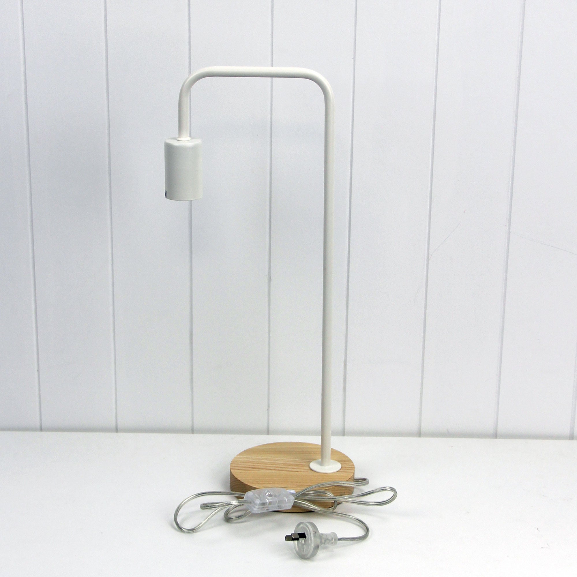 LANE WHITE - Scandi Table Lamp White with Timber