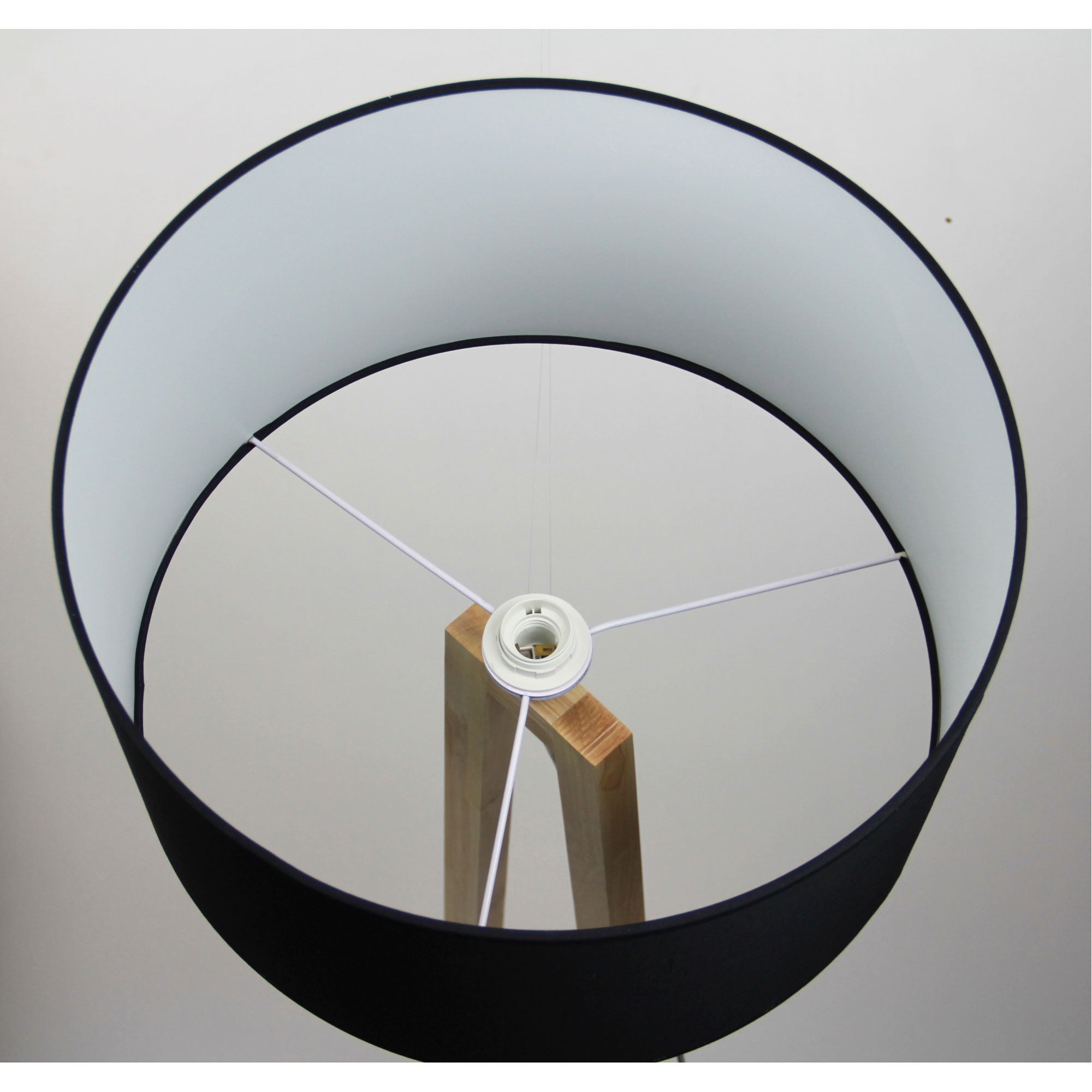EDRA FLOOR LAMP Black - Scandi Floor Lamp with Black Cotton Shade