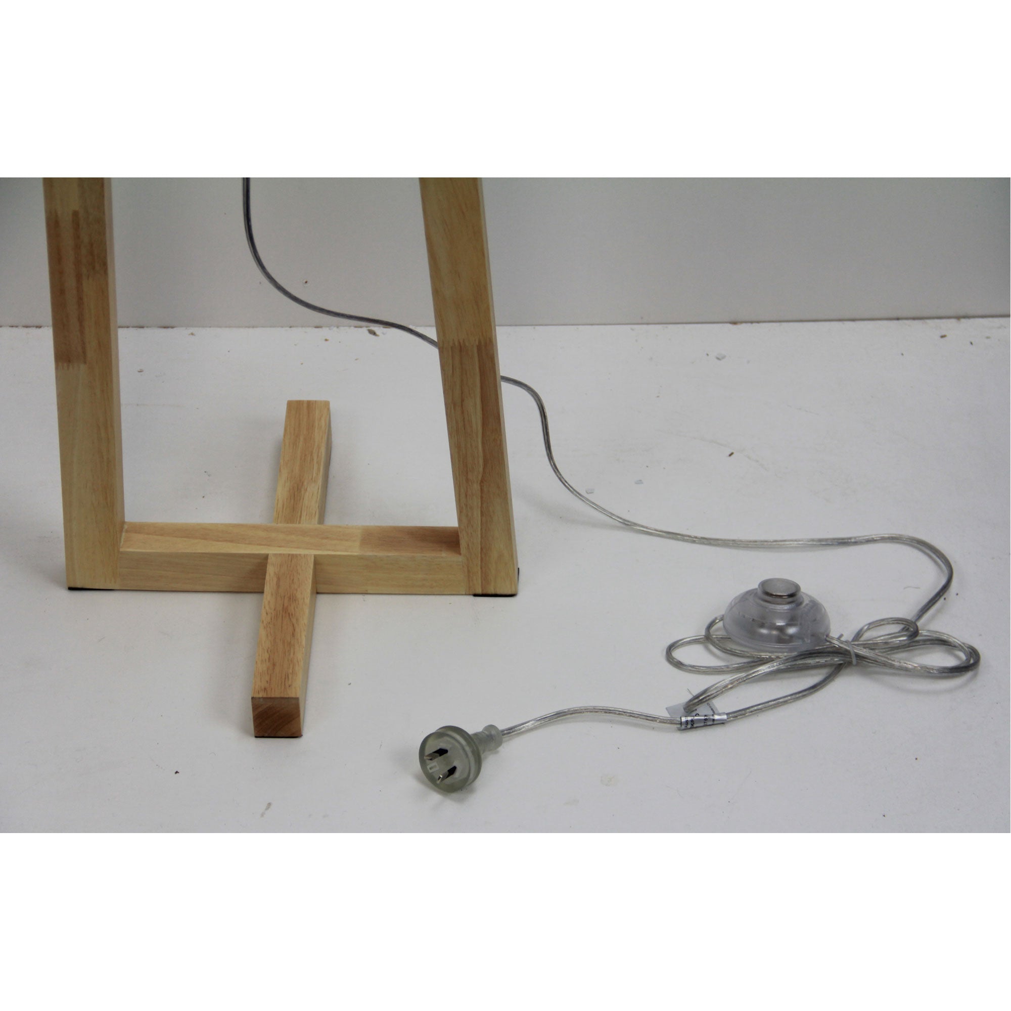 EDRA FLOOR LAMP White - Scandi Floor Lamp with White Cotton Shade