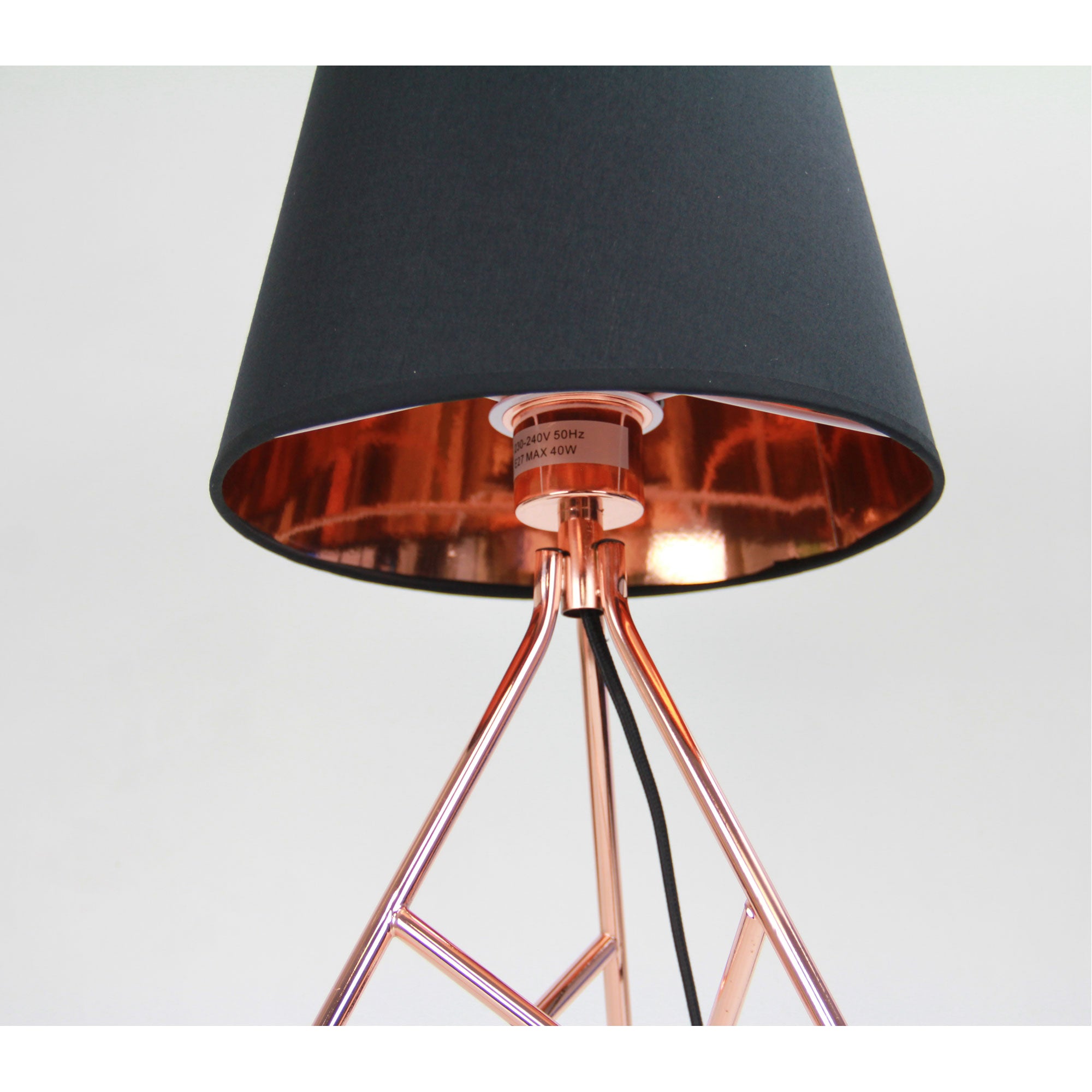 NOLITA Copper - Retro Table Lamp in Copper