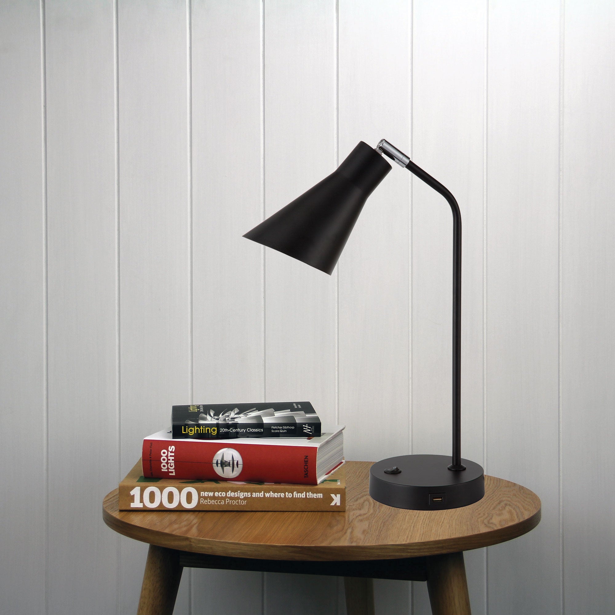 THOR DESK LAMP - Black Desk Lamp with USB