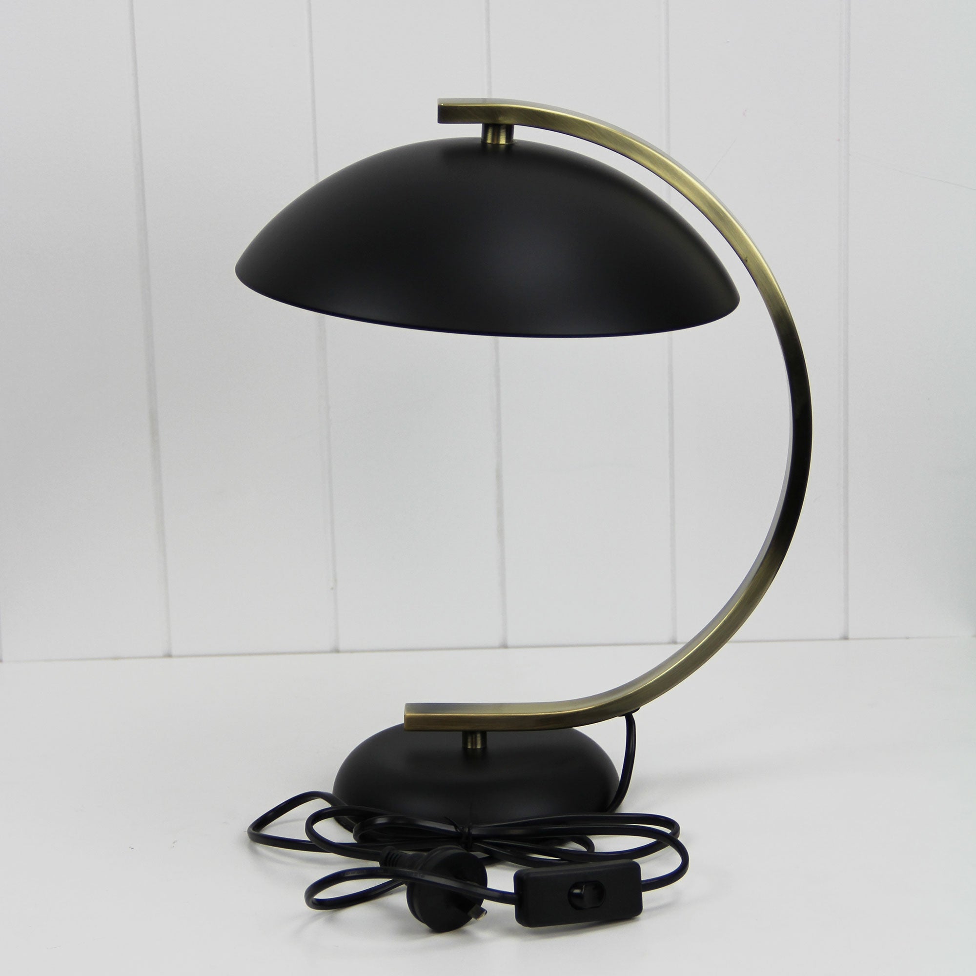 DECO ANTIQUE BRASS - Black Antique Brass Table Lamp