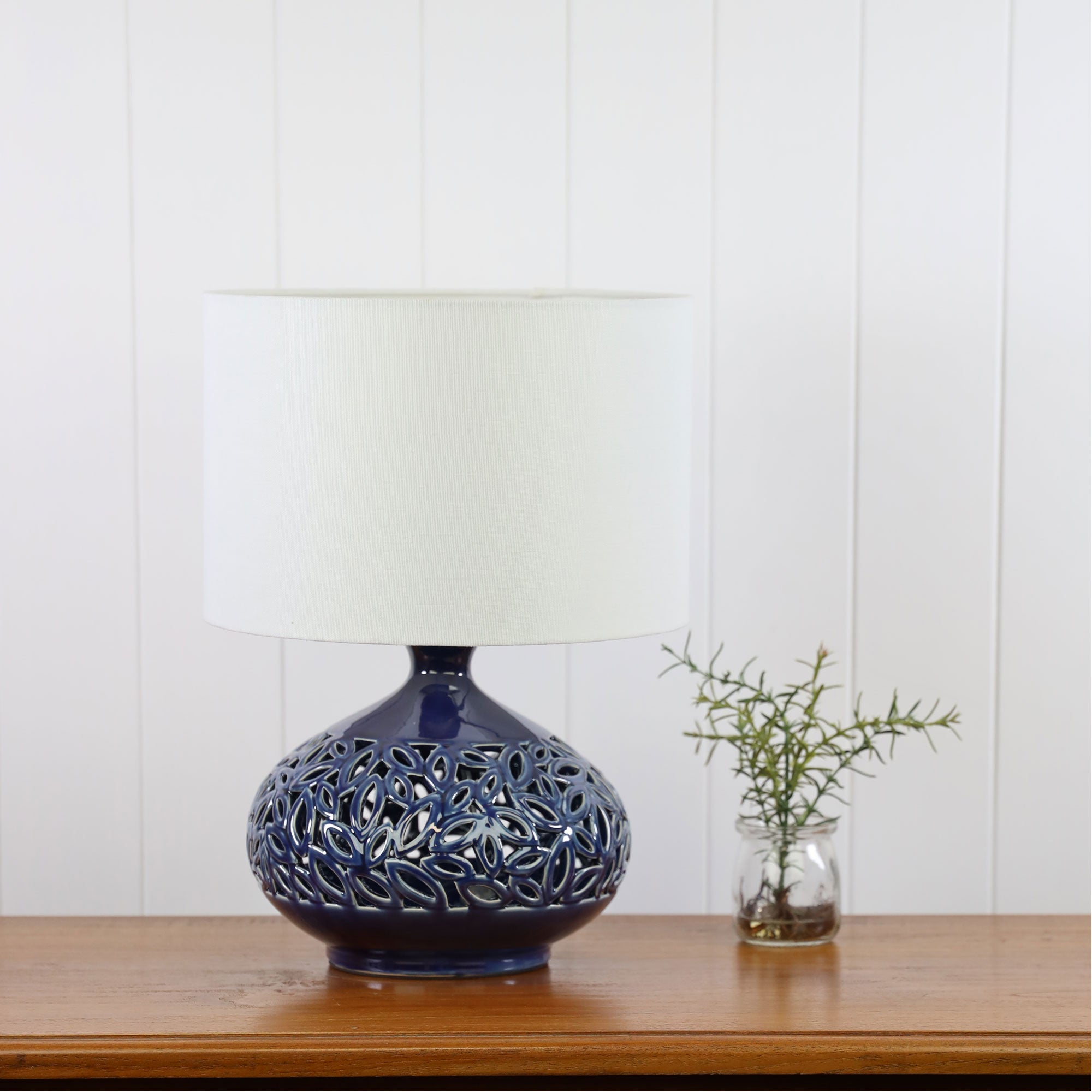 DOUGLAS - Ceramic Table Lamp with Shade