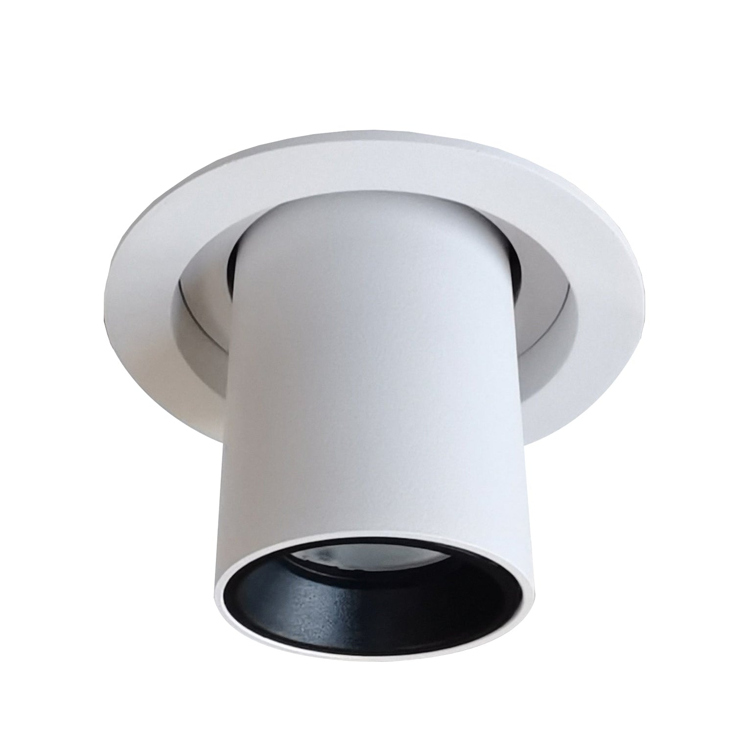 TELE1_RETRACTABLE_02_7b5b3f7b-10d0-4368-95dd-e1703fa2972f.jpg