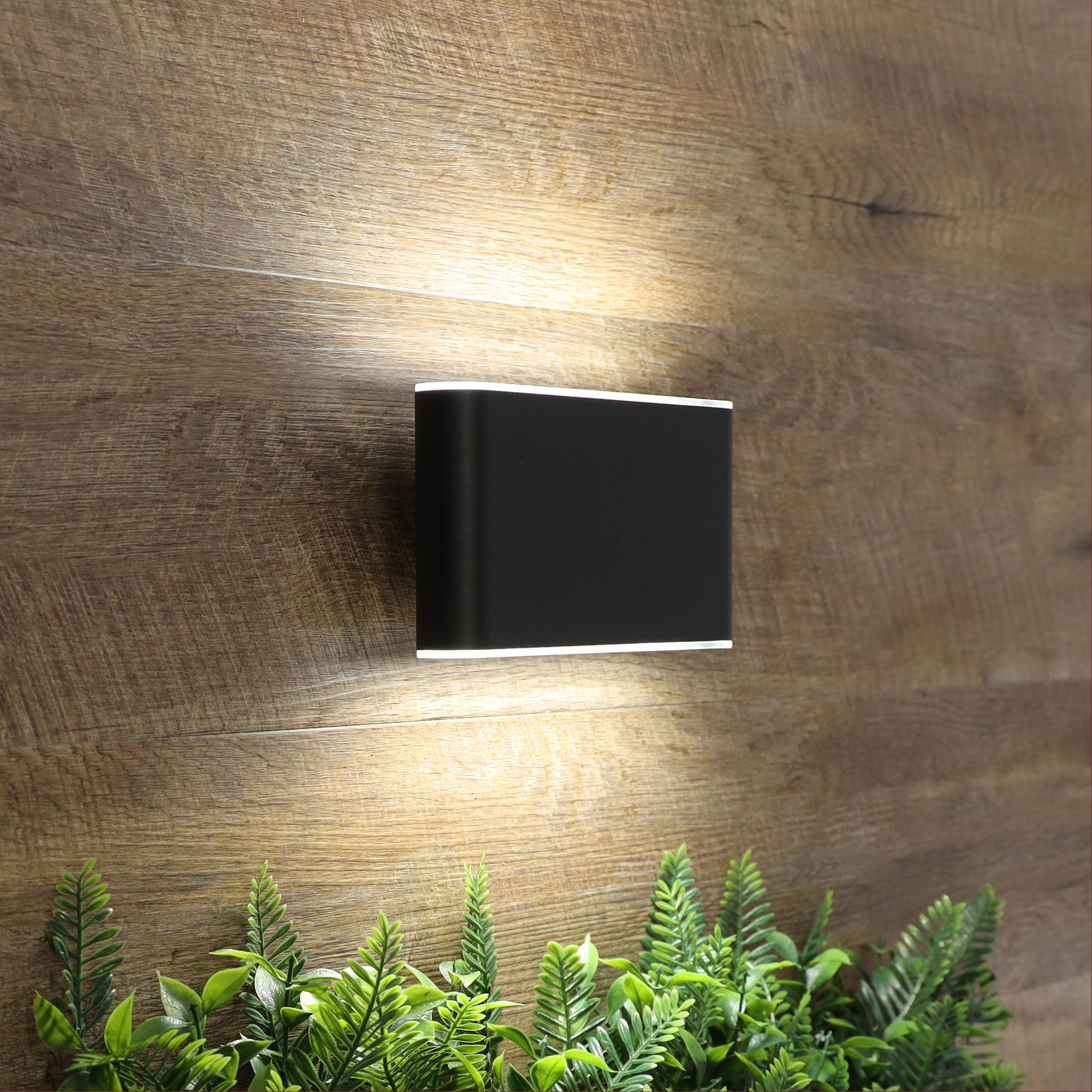 WASH 2X6 BLACK - Up/Down LED Wall Washer