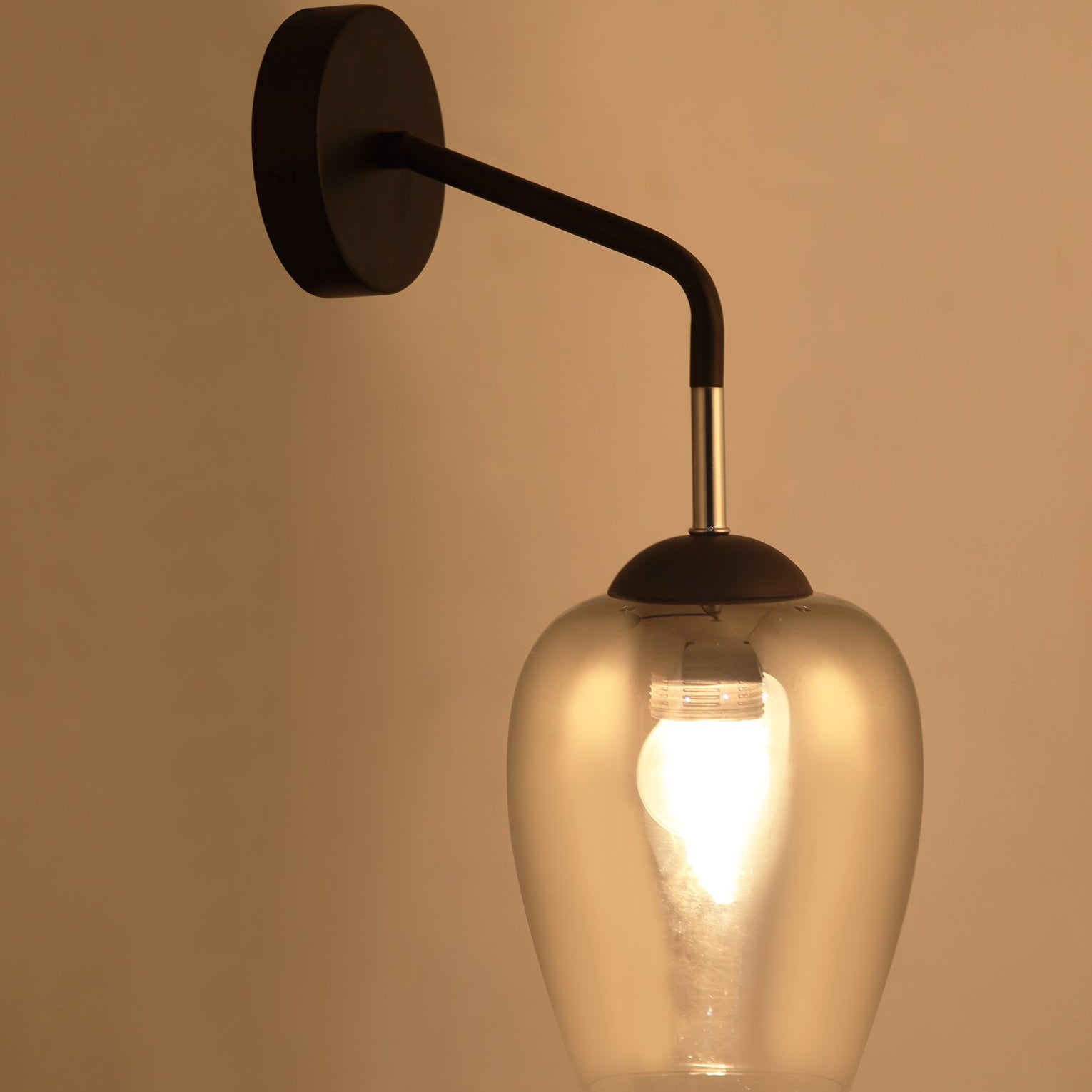 VINUM1W_lighton_02_20210805_4d113fd2-f0ba-4471-be50-7fd594373cb8.jpg