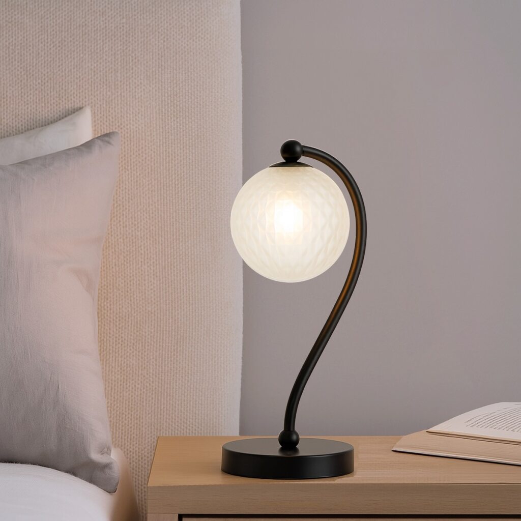 FELTON TABLE LAMP BLACK