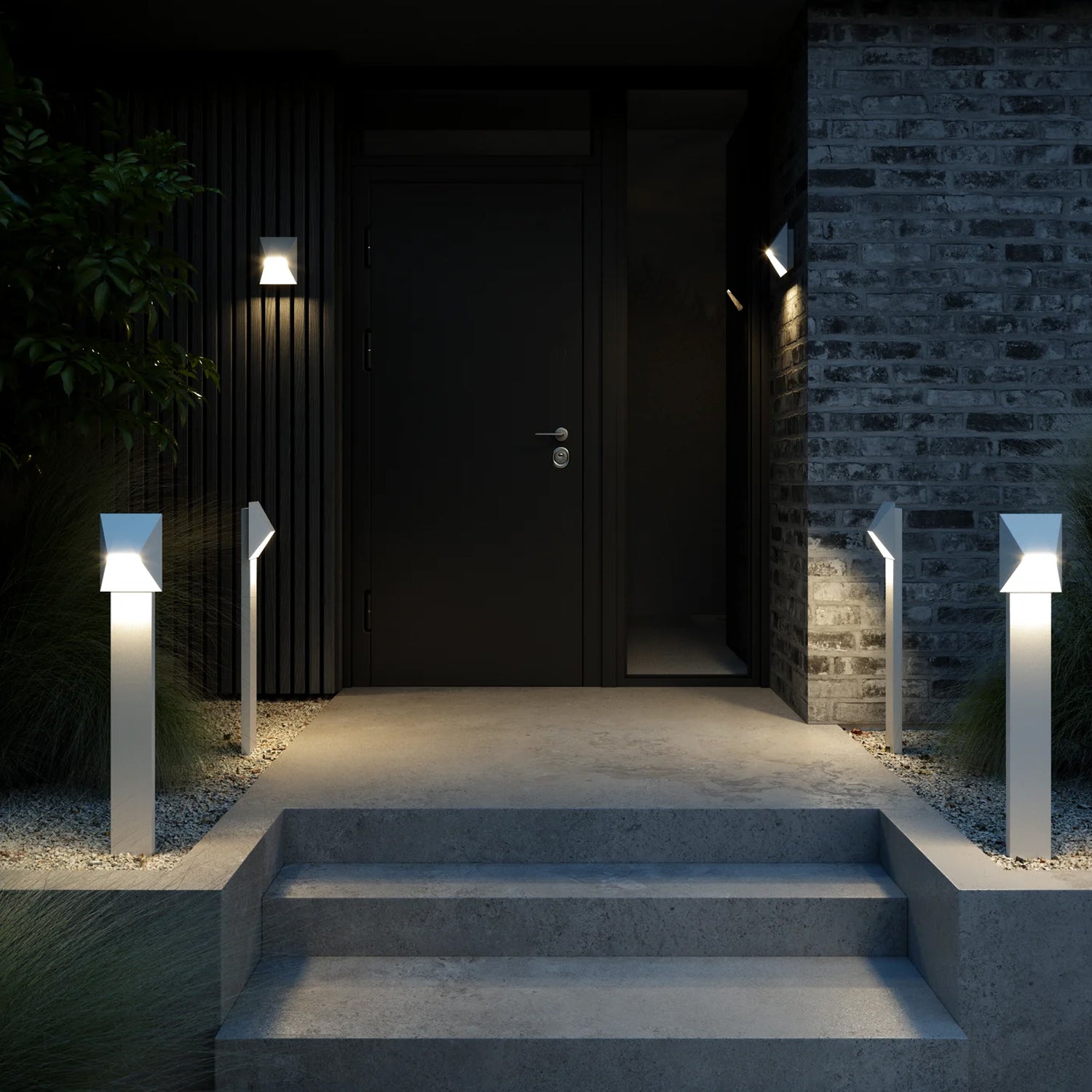 c-nordlux-exclusive-bollard-light-the-lighting-outlet_97041394-4feb-4cf3-94ec-2469bd74448a.jpg