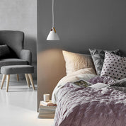 Strap 16 Pendant Light in White or Black