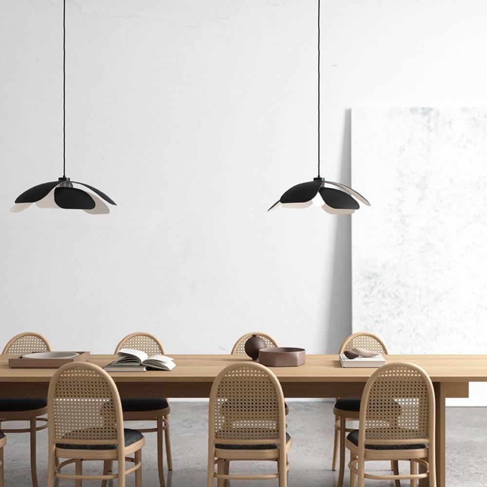 c-nordlux-exclusive-pendant-light-the-lighting-outlet_b797b471-dd71-4b6e-bab7-16ff21980eaf.jpg
