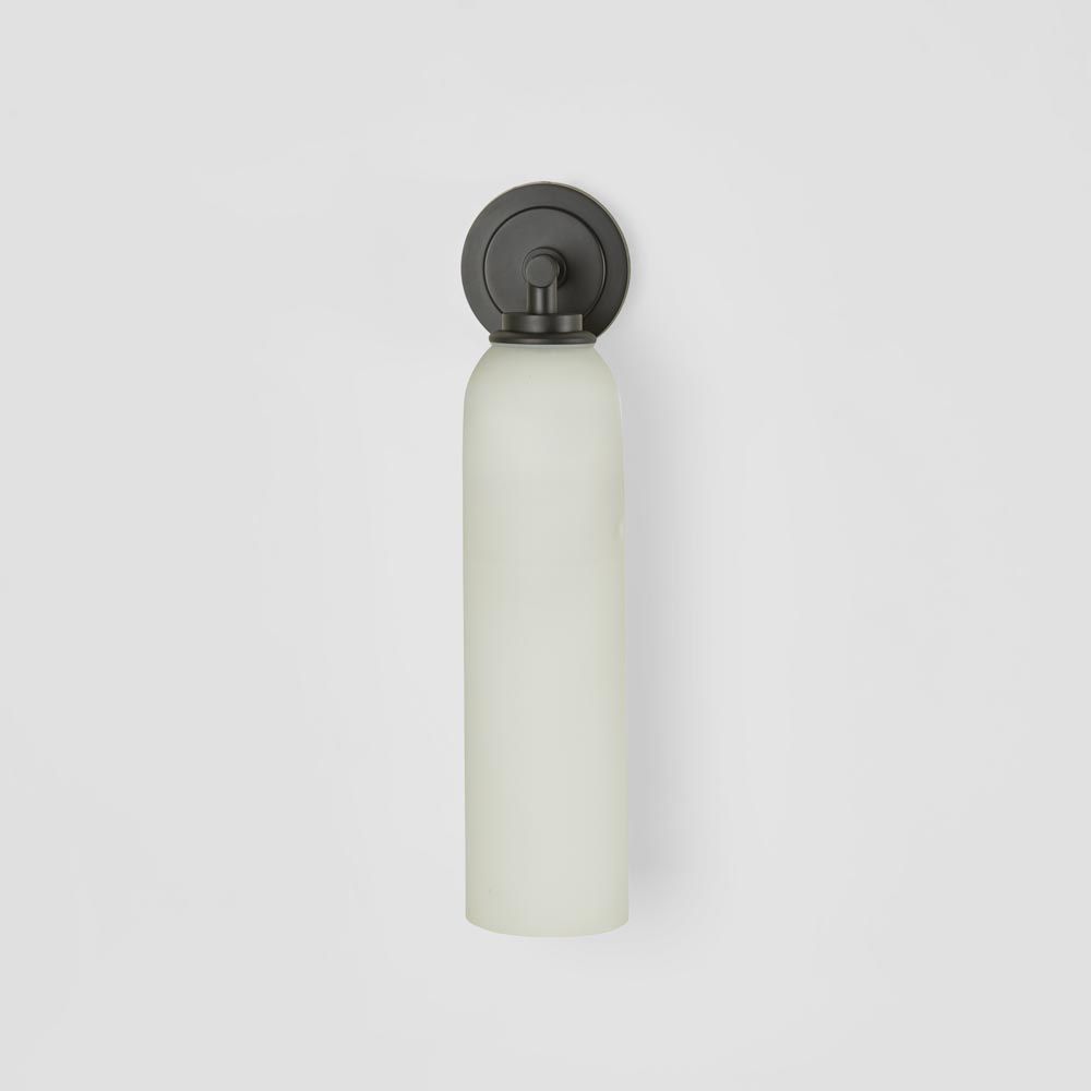 Hampton Medium Wall Light Black