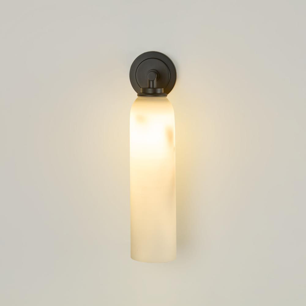 Hampton Medium Wall Light Black