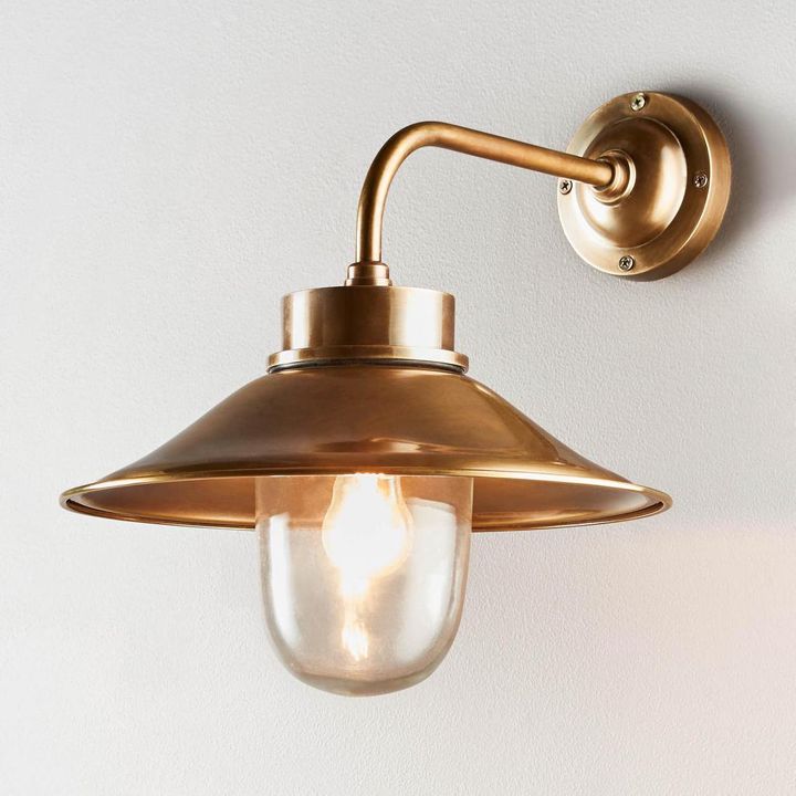 Sandhurst Outdoor Wall Lamp Antique Brass