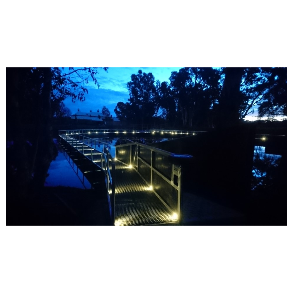 HAMPTONS SE8002 LED Deck Light Kit Stainless Steel 5000K IP67